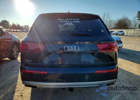 2019 Audi Q7 Prestige from USA, damaged, VIN WA1VAAF78KD008155